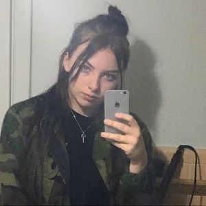 Meet your Posher, Bethany